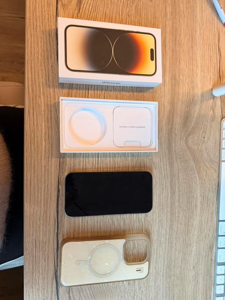 Apple iPhone 14 Pro, Telecommunicatie, Mobiele telefoons | Apple iPhone, Zo goed als nieuw, 128 GB, iPhone 14 Pro, Goud, Ophalen