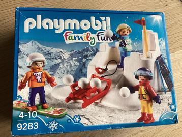 Playmobil family fun in de sneeuw 9283