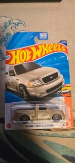 Hot Wheels '99 Ford F-150 SVT Lightning - Nieuw!, Hobby en Vrije tijd, Modelauto's | 1:18, Ophalen of Verzenden, Nieuw, Auto, Hot Wheels
