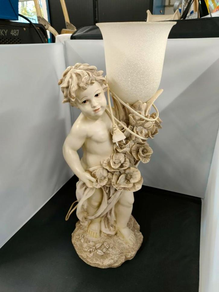 Engel Cherubijn Lamp - Porselein/Zoutsteen - 65cm, Antiek en Kunst, Antiek | Lampen, Ophalen