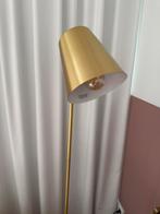 Staande lamp goud te koop, Huis en Inrichting, Lampen | Vloerlampen, Ophalen of Verzenden, Zo goed als nieuw, 150 tot 200 cm