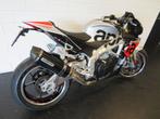 Aprilia TUONO V4 1100 FACTORY PERFECT! (bj 2017), Motoren, Motoren | Aprilia, 4 cilinders, Bedrijf, 1100 cc, Naked bike