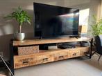 Tv meubel mangohout staal 210 cm breed, Huis en Inrichting, Kasten | Televisiemeubels, Ophalen, Zo goed als nieuw, 200 cm of meer