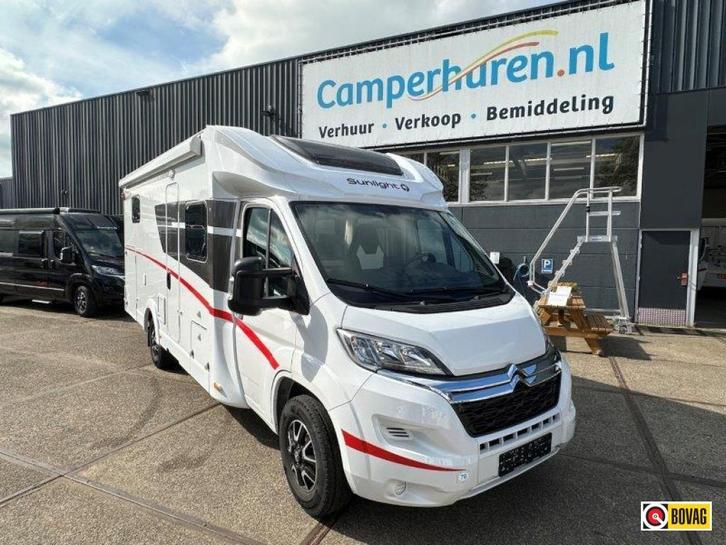 Sunlight T67 (70), Caravans en Kamperen, Campers, Bedrijf, tot en met 4, Half-integraal, Sunlight, Diesel, Handgeschakeld, Halve Treinzit