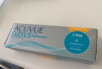 Acuvue Oasys Hydraluxe daglenzen astigmatism beschikbaar voor biedingen