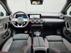 Mercedes-Benz A-klasse 250 e Limo AMG 218pk Hybrid Panodak N, Auto's, Gebruikt, 4 cilinders, 16 kWh, Wit