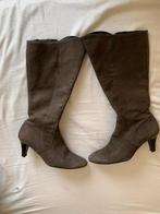 Gabor suede grijze laarzen mt 7.5 of 8, Kleding | Dames, Schoenen, Verzenden, Zo goed als nieuw, Grijs, Hoge laarzen
