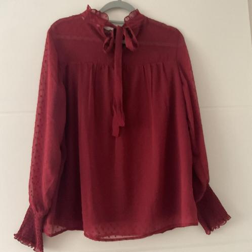 Prachtige z.g.a.n. Tule blouse( Mt M), Kleding | Dames, Blouses en Tunieken, Zo goed als nieuw, Wit, Ophalen of Verzenden
