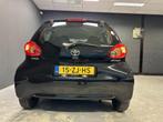 Toyota Aygo 1.0-12V + NL Lage KM Black magic Edition NAP NW, Voorwielaandrijving, Gebruikt, 4 stoelen, Origineel Nederlands