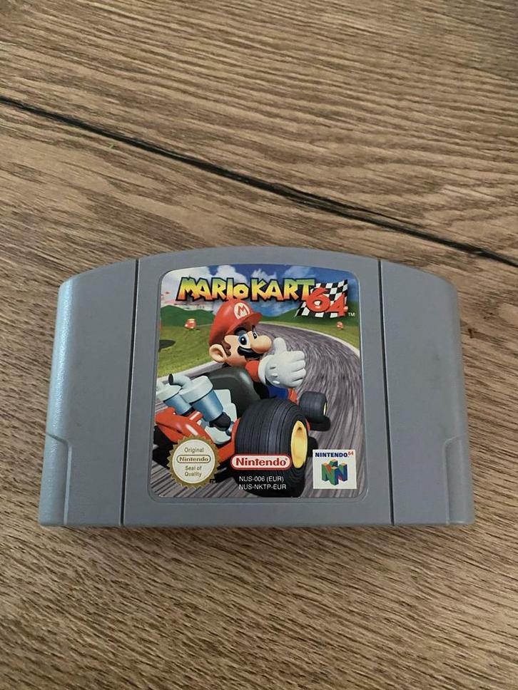 Mario Kart 64 - Nintendo 64 Klassieker!, Spelcomputers en Games, Games | Nintendo 64, Gebruikt, Racen en Vliegen, 3 spelers of meer
