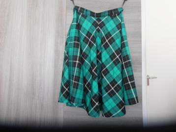 Hell Bunny rok l geruite rok large  beschikbaar voor biedingen