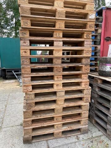 Euro pallets z.g.a.n. beschikbaar voor biedingen