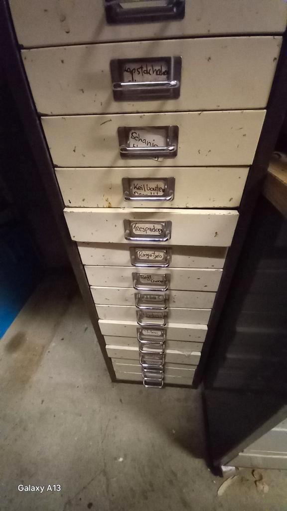 Vintage Werkplaats Ladekast, Huis en Inrichting, Kasten | Roldeurkasten en Archiefkasten, Gebruikt, 100 tot 150 cm, Minder dan 50 cm