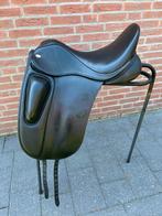 Fairfax 17,5 inch dressuurzadel mono, Dressuur, ., Ophalen of Verzenden, Zo goed als nieuw