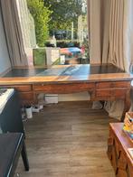 Antiek bureau notenhout, Ophalen