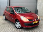 Goedrijdende Renault Clio 1.2 16V 48KW 5-DRS/NieuweAPK/BT!, 4 cilinders, Origineel Nederlands, Handgeschakeld, Grijs