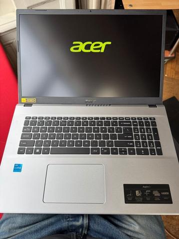 nieuwe Acer Aspire 3 / 512GB / 16GB / i3 / full hd / 17" beschikbaar voor biedingen