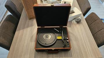 Retro Platenspeler In Koffer! Bruin! NIEUW! beschikbaar voor biedingen
