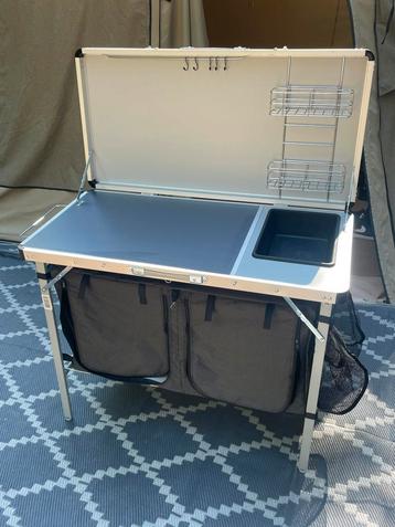 Obelink Ambassador camping keuken beschikbaar voor biedingen