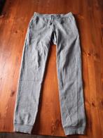 Joggingbroeken-3 stuks-maat 146/152., Ophalen of Verzenden, Gebruikt, Name IT, Meisje