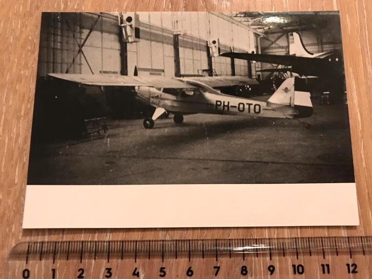 Auster J-1 KLM Aerocarto PH-OTO Vliegtuig Foto Luchtvaart, Verzamelen, Luchtvaart en Vliegtuigspotten, Zo goed als nieuw, Kaart, Foto of Prent