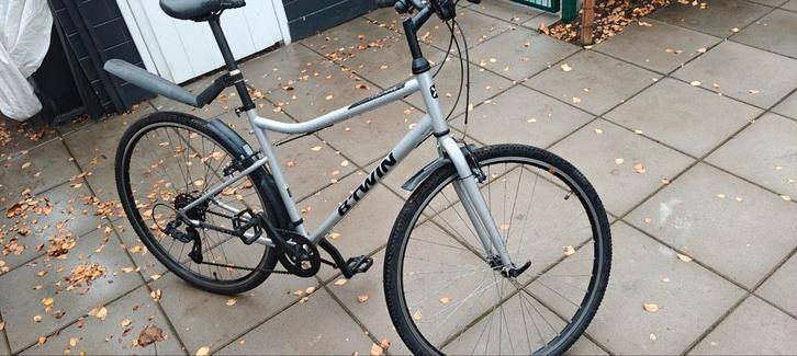 Leuke b.twin hybride bike, Fietsen en Brommers, Fietsen | Heren | Sportfietsen en Toerfietsen, Zo goed als nieuw, Overige merken