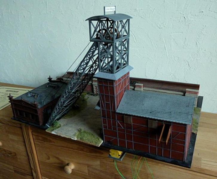 Kolenmijn, Hobby en Vrije tijd, Modeltreinen | H0, Gebruikt, Brug, Tunnel of Gebouw, Wisselstroom, Overige merken, Analoog, Ophalen