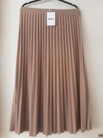 Only lange plissé rok camel kleur maat L, Kleding | Dames, Rokken, Maat 38/40 (M), Only, Bruin, Verzenden