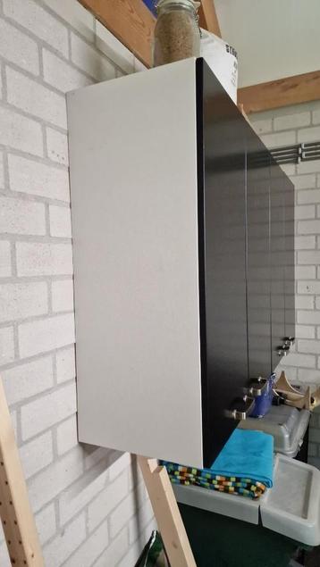 2 keukenkastjes met zwarte deuren Ikea beschikbaar voor biedingen