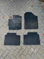 Automatten Toyota Yaris 3/5 deurs 2011-2014, Auto diversen, Automatten, Ophalen, Zo goed als nieuw