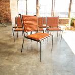 Vintage Japanse design stoel in oranje kunststof met chroom, Ophalen, Kunststof, Gebruikt, Overige kleuren