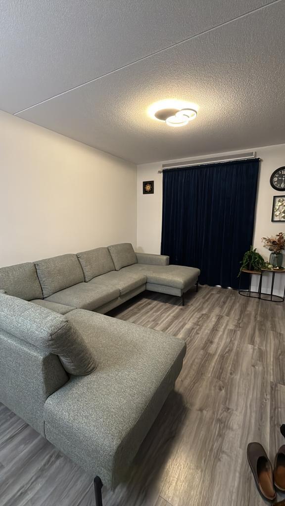 Mooie Montèl bank + eettafel met 6 stoelen – in goed staat, Huis en Inrichting, Banken | Sofa's en Chaises Longues, Gebruikt, 75 tot 100 cm