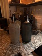 2 Vintage Sodaflessen met Metalen Net, Huis en Inrichting, Ophalen of Verzenden, Gebruikt