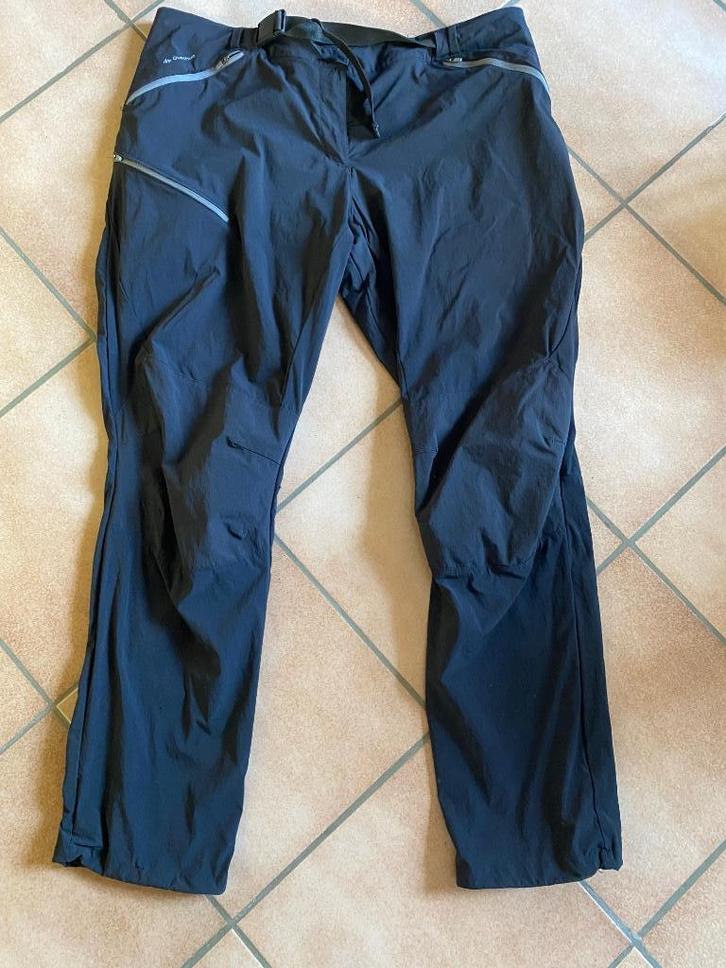 Quechua wandelbroek F antraciet 48 L31 Goede staat, Sport en Fitness, Bergsport en Wandelen, Zo goed als nieuw, Kleding, Verzenden