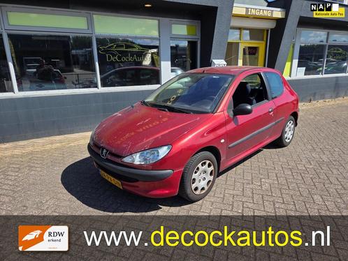 Peugeot 206 1.1 XR/APK 01-2026, Auto's, Peugeot, Bedrijf, Te koop, ABS, Airbags, Centrale vergrendeling, Startonderbreker, Benzine