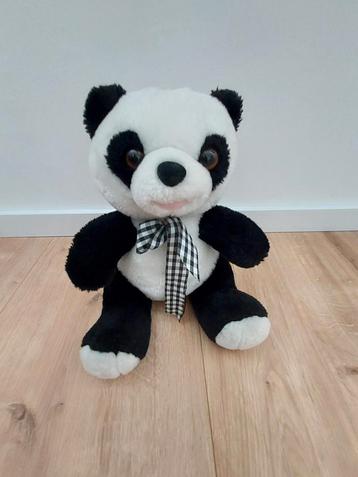pandabeer met strik panda knuffel beschikbaar voor biedingen