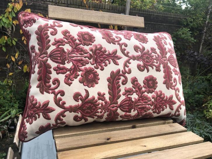 Prachtig kussen 40x60 cm van vintage stoffen, barokke stijl, Huis en Inrichting, Woonaccessoires | Kussens, Nieuw, Overige kleuren
