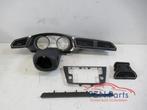Dashboard deel Volkswagen Tiguan (22740534), Auto-onderdelen, Dashboard en Schakelaars, Ophalen, Gebruikt