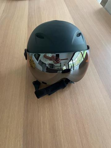 STX Skihelm met Vizier - Zwart beschikbaar voor biedingen