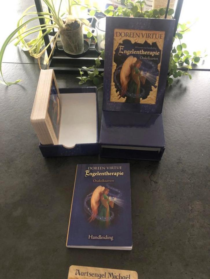 Engelentherapie orakelkaarten - Doreen Virtue, Boeken, Esoterie en Spiritualiteit, Zo goed als nieuw, Overige typen, Tarot of Kaarten leggen