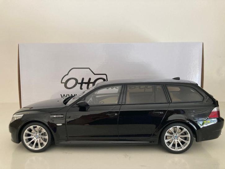 BMW E61 M5 Black Saphire Metallic 1:18 (nieuw), Hobby en Vrije tijd, Modelauto's | 1:18, Nieuw, Auto, OttOMobile, Verzenden