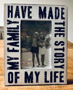 Houten fotolijst met zwarte letters, Ophalen of Verzenden, Zo goed als nieuw