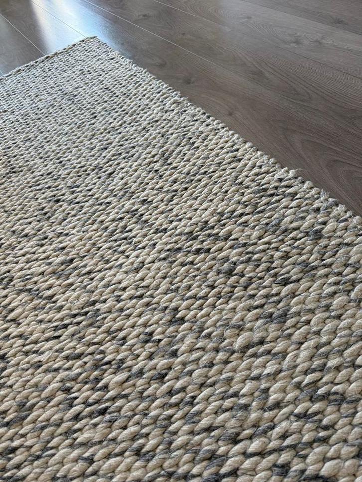 Grijs/Wit wollen vloerkleed 233x160, Huis en Inrichting, Stoffering | Tapijten en Kleden, Gebruikt, 150 tot 200 cm, 200 cm of meer