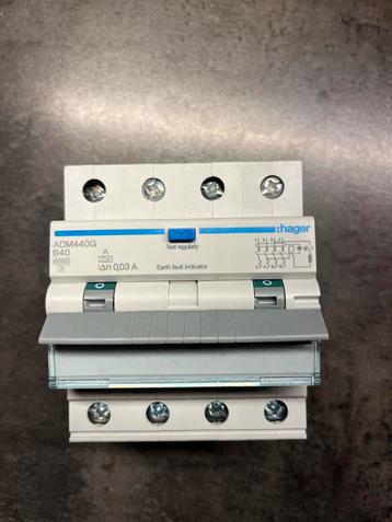 Hager ADM440G Aardlekautomaat 4P 40A 30mA B-kar beschikbaar voor biedingen