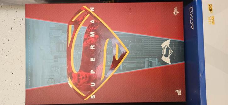 Hot Toys Superman Statue ca 30-40 cm, Spelcomputers en Games, Games | Overige, Zo goed als nieuw, Racen en Vliegen, 1 speler, Vanaf 3 jaar