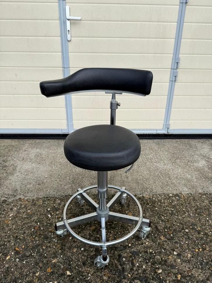 Mr Dental l Zwarte Jörg en Sohn Assistente / Tandarts stoel, Diversen, Verpleegmiddelen, Gebruikt, Ophalen of Verzenden