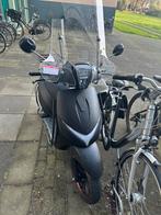 Nieuwstaat! La Souris Sourini Special scooter, Fietsen en Brommers, Snorfietsen en Snorscooters, Zo goed als nieuw, Benzine, Ophalen
