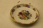 Staffordshire porseleinen schaaltje 44325, Huis en Inrichting, Keuken | Servies, Gebruikt, Ophalen of Verzenden, Schaal of Schalen