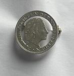 Zilveren munt Juliana als speld. VINTAGE, 1 gulden, Koningin Juliana, Zilver, Ophalen of Verzenden