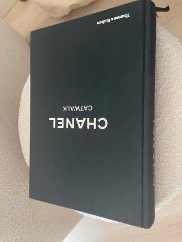 Chanel boek beschikbaar voor biedingen